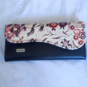 Cartera Camello Floreado